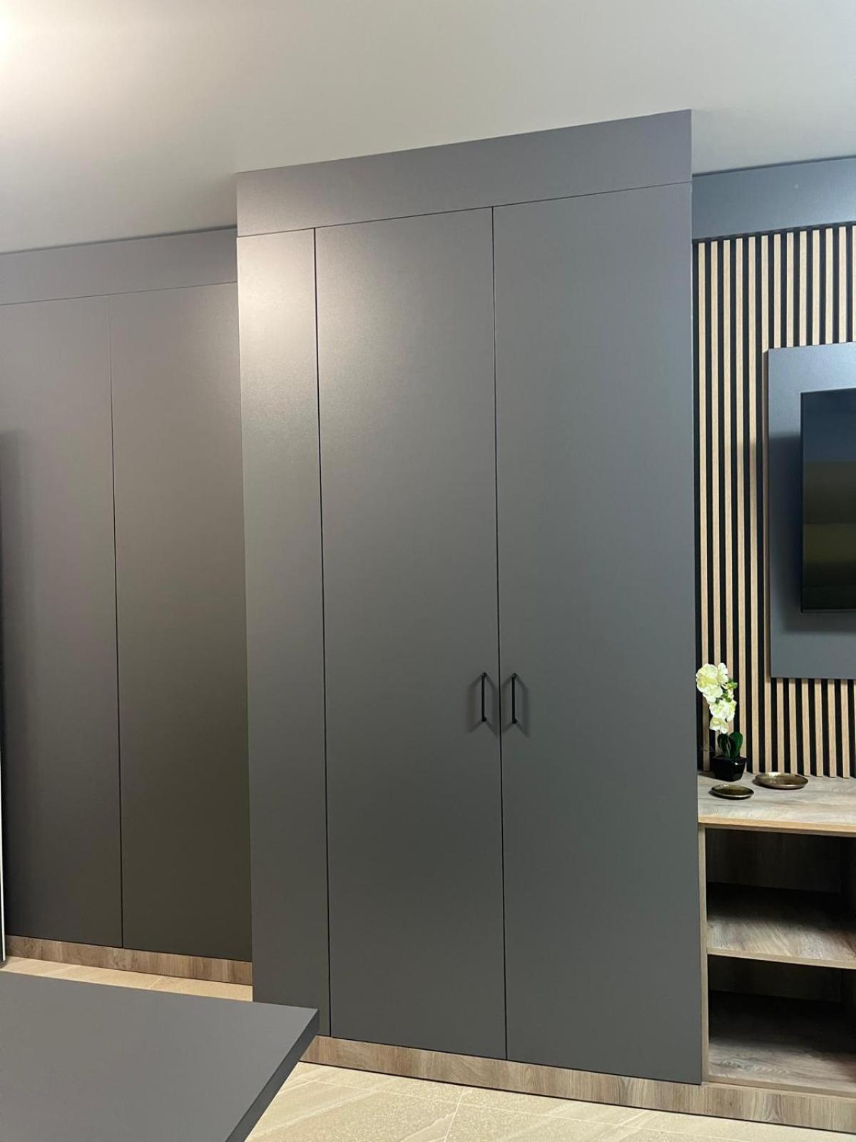 No 818 Apartment Bukarest